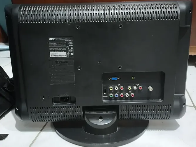 Monitor 60hz com resolução boa de televisão (Olhe a descrição)