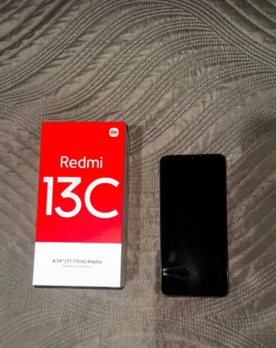 Celular REDMI 13C 128G / 8G RAM