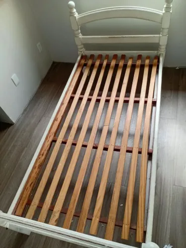 Cama solteiro