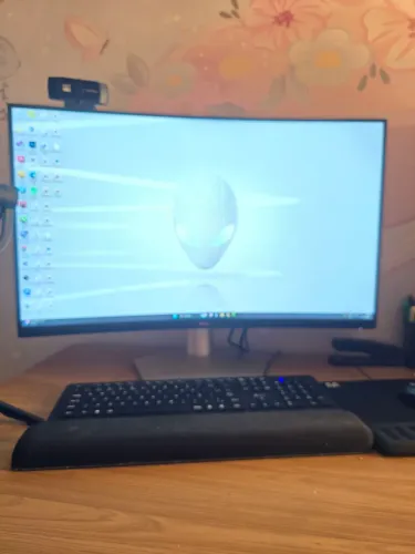 Monitor Dell 32"