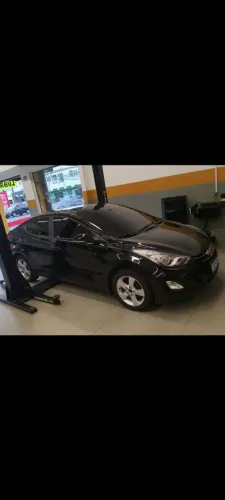 Hyundai Elantra GLS 2.0 16V Flex Aut. 2014