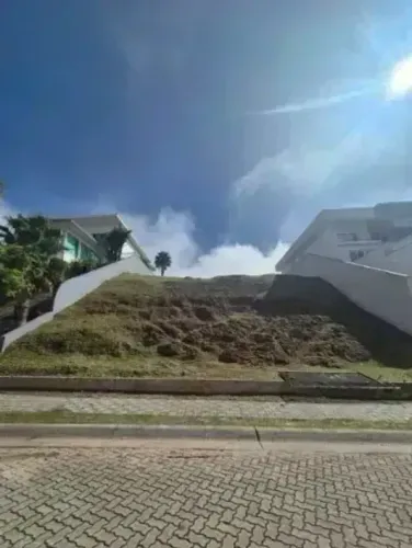 Imóvel para venda tem 861 metros quadrados em Urbanova IV-A - São José dos Campos - SP