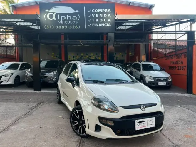 Fiat Punto Blackmotion 1.8 Flex 16V 5P. 2014