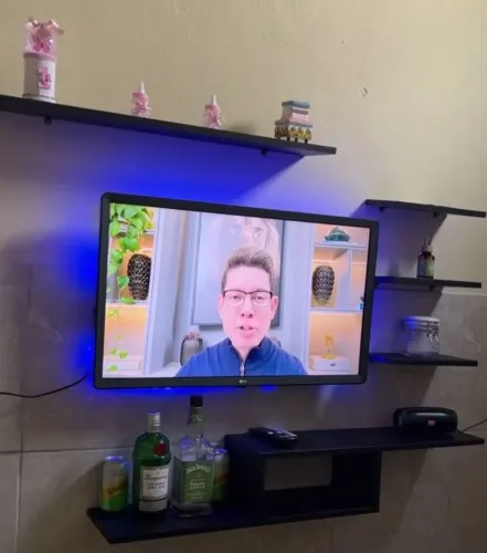 Nicho rack pra TV tudo novo  disponível 