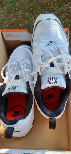 Tênis Nike Air Max AP 