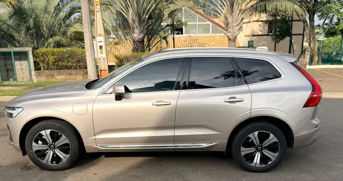 Volvo XC-60 T-8 Plus 2.0 AWD (híbrido) 2023