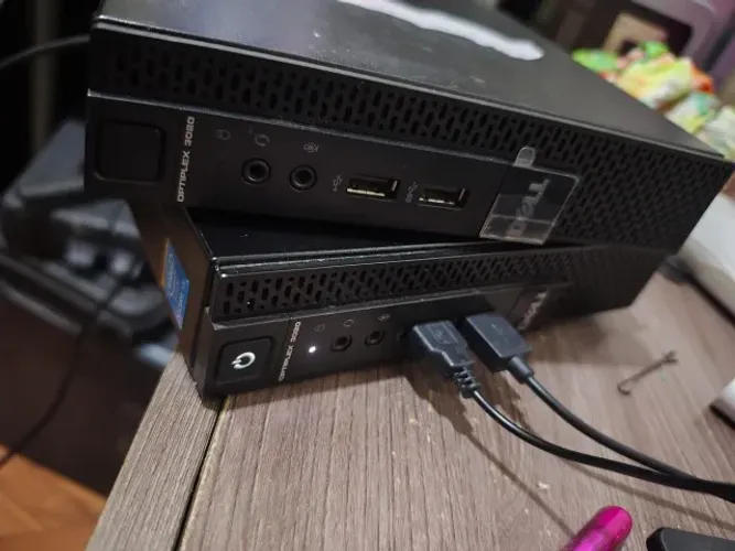 Dois mini desktop Optilex 3020 I5 - 4590T