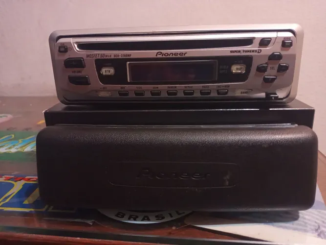SOM CD PIONEER DEH 3780 50w x4 Ótimo estado!!!
