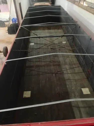 Carroceria caminhão