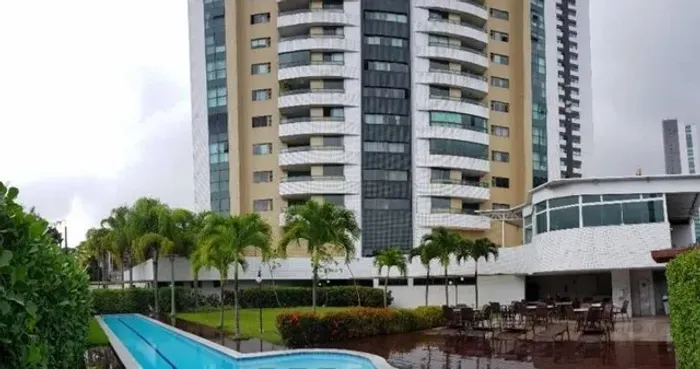 255- Edifício Saint André, 208m², 4 suíte(s) (armários, Closet),andar alto