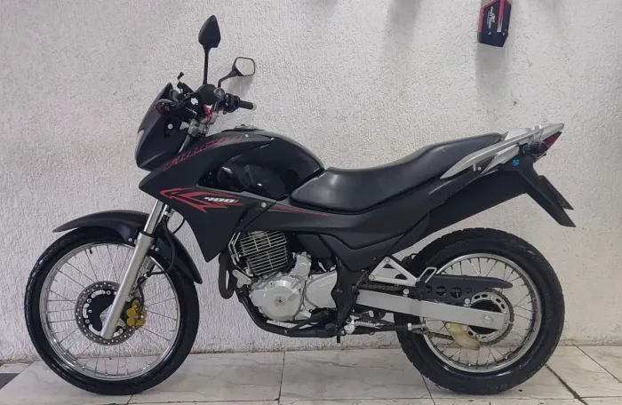 Falcon 400i ano 2013