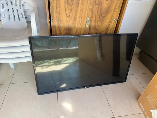 TV LG 50