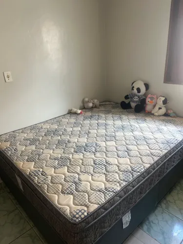 Cama Queen size