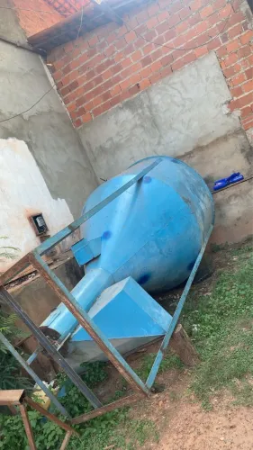 Misturador de ração mil quilos 
