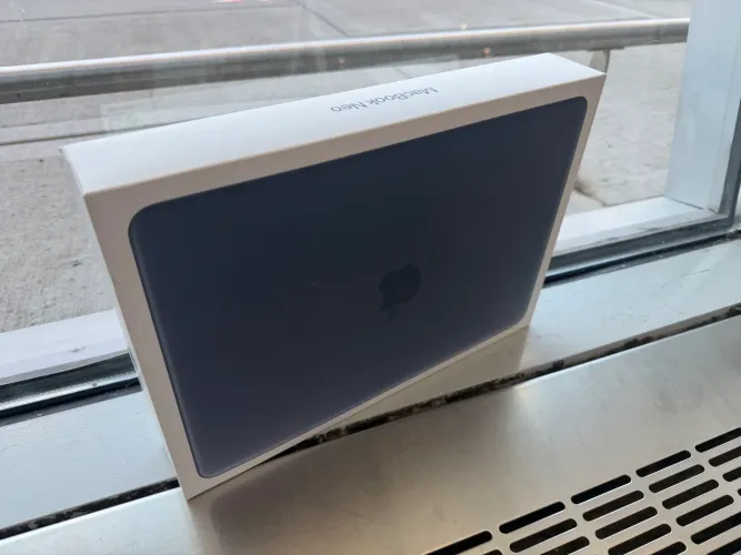 Apple MacBook Neo Indigo 13? 256GB Novo Lacrado