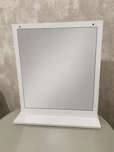 ESPELHO PARA BANHEIRO COM MOLDURA BRANCA (46x40)