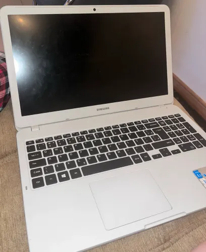 Notebook Samsung usado- modelo(NP350XAA)