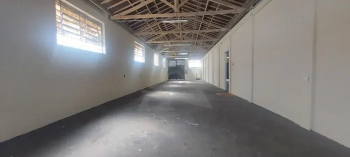 Galpão para alugar em Campinas, Vila João Jorge, com 718 m²
