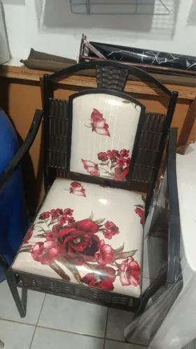 Cadeiras estampadas 