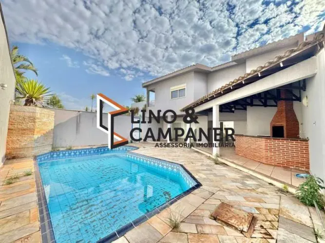 Casa no Condomínio Terras de Santana II R$11.000 mes