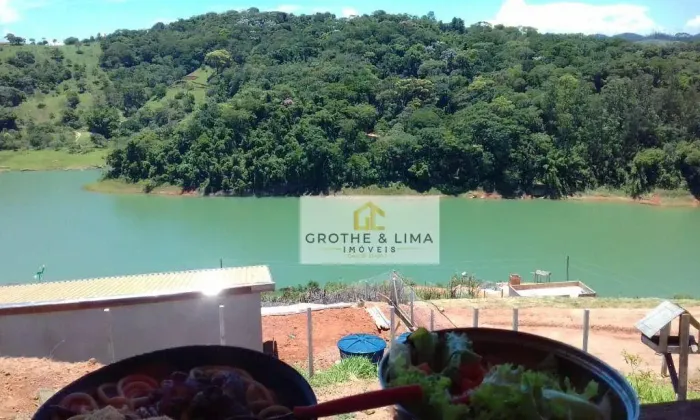 Chácara com 1 dormitório à venda, 1000 m² - Capivari - Jambeiro/SP