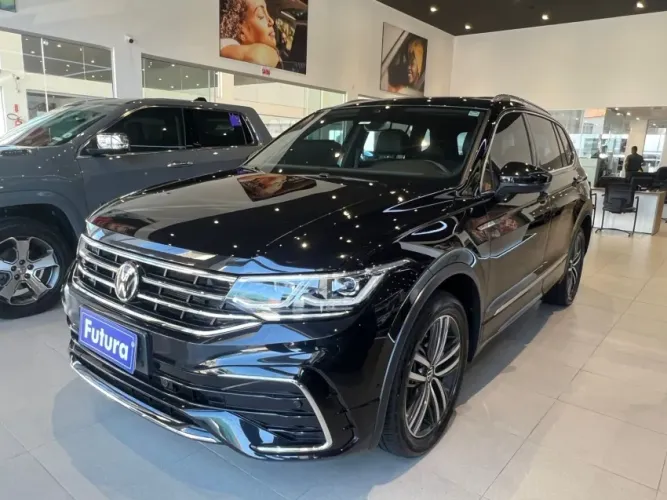 Volkswagen Tiguan Allspac R-line 300 TSI 2.0 2024
