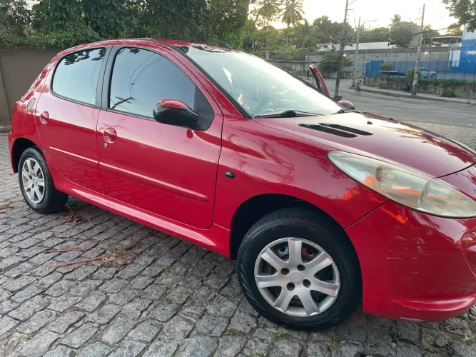 Peugeot 207 XR 1.4 Flex 8V 5P 2013