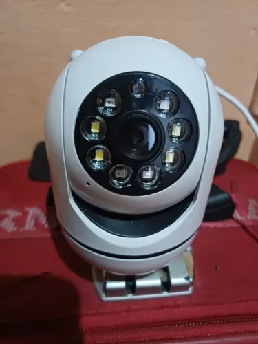 Vende - se uma câmera de segurança 