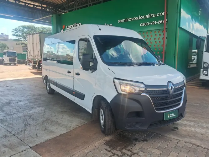 Renault Master 2.3 DCI Executive Longo 16L Dies 2025