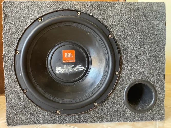 Subwoofer 12 JBL + módulo SD 800w