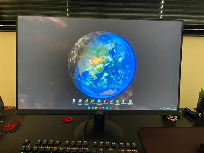 Monitor AOC 23,8" 100Hz 1ms Gaming HDMI 24B30HM2