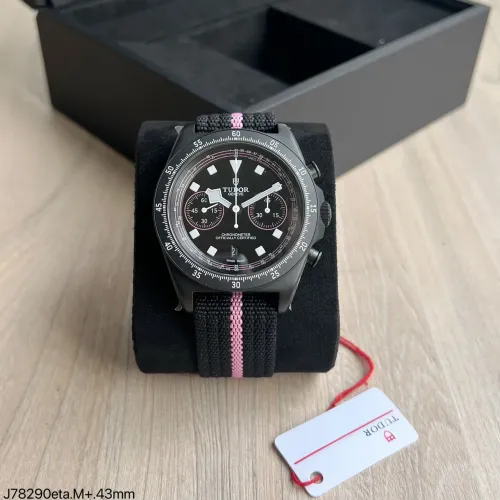 Relógio Tudor PELAGOS FXD CHRONO ?PINK? CELEBRATES THE GIRO D?ITALIA