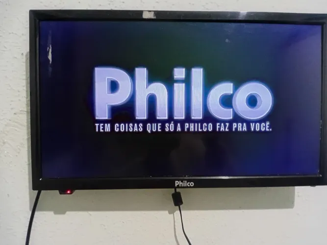Vendo TV 20 polegada