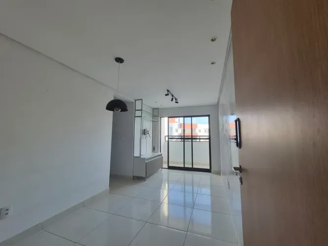 Apartamento com armários planejados em condomínio com lazer completo