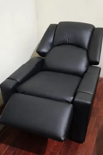 Poltrona Reclinável Semi Nova