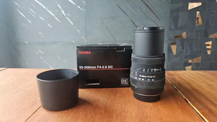 Sigma 55 - 200mm F.4 - 5.6 DC para Nikon