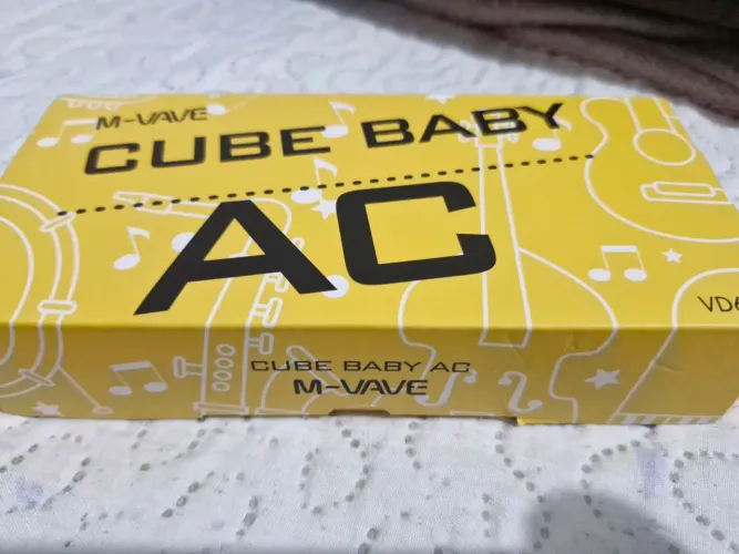 Pedaleira M-VAVE Cube Baby AC para Violão | Com Caixa e Acessórios