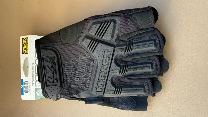 Luva mechanix TAM M