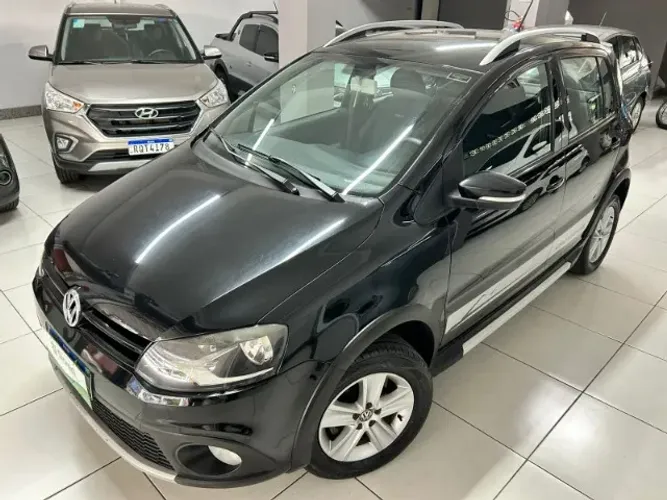 Volkswagen Crossfox 1.6 MI Total Flex 8V 5P 2011