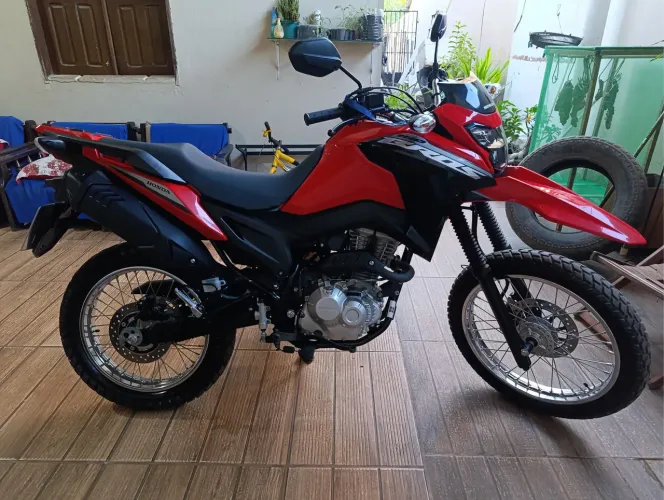 Bros 160