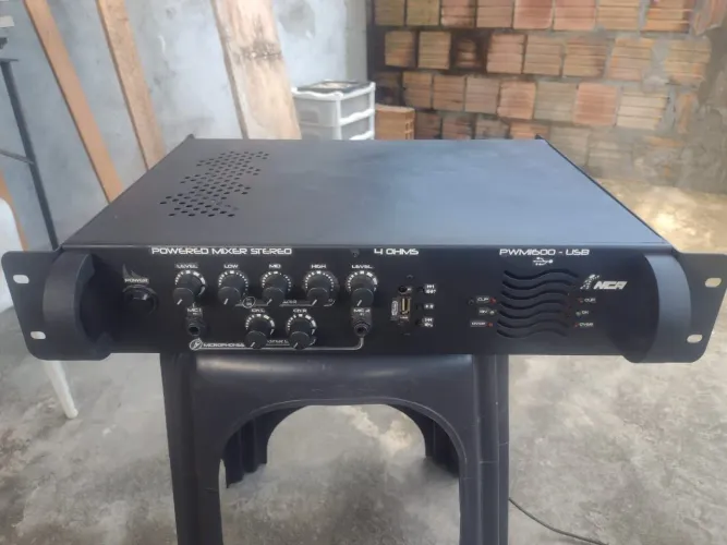 Amplificador LL Mod PWM 1600 UBS nca