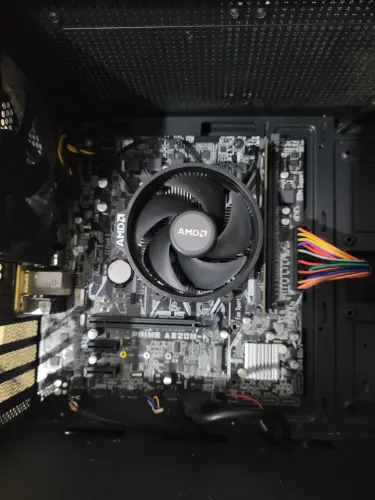 Kit Ryzen 5 2600 + placa mãe + 4gb DDR4