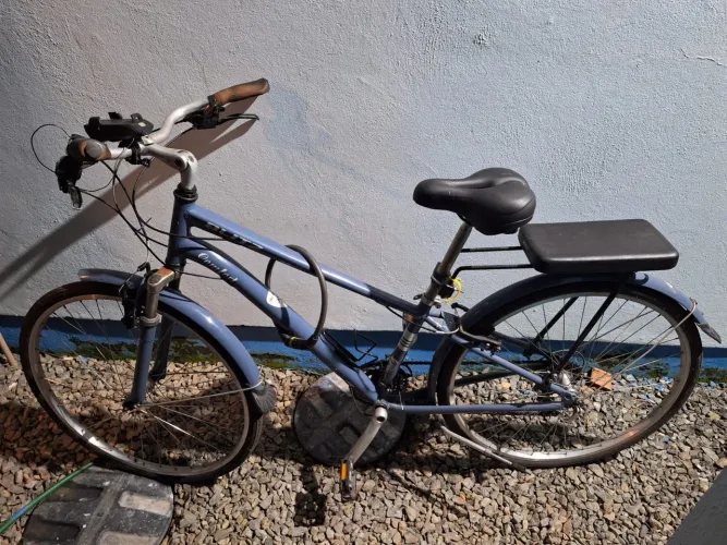 Bicicleta em alumínio