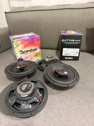 Par Alto-Falantes Automotivos Bomber BBR 6? Triaxial 100W RMS Novo na Caixa