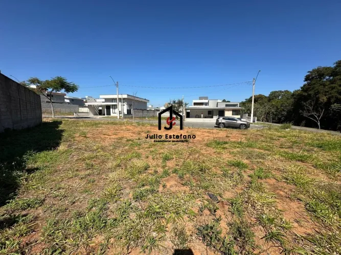 Terreno de 684,99 m² de Village Splendore em Pindamonhangaba