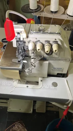 Máquina de costura