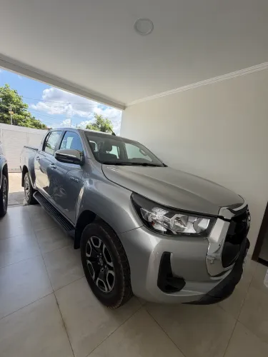 Toyota Hilux CD SRV 4X4 2.8 TDI Diesel Aut. 2024