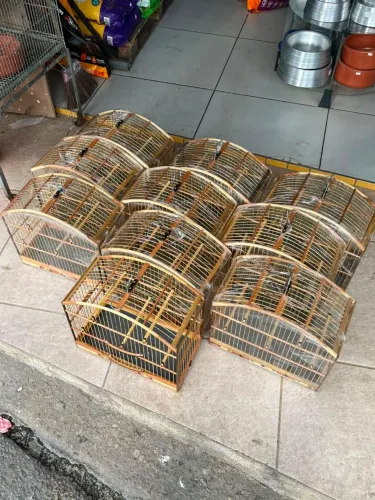 Gaiolas e acessórios
