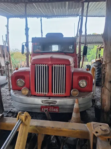 Scania 111 jacaré