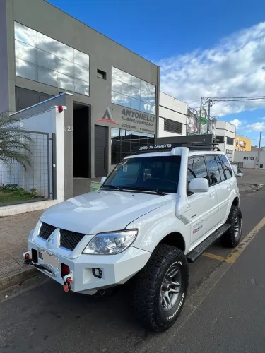 Mitsubishi Pajero TR4 2.0/ 2.0 Flex 16V 4X4 Aut. 2014